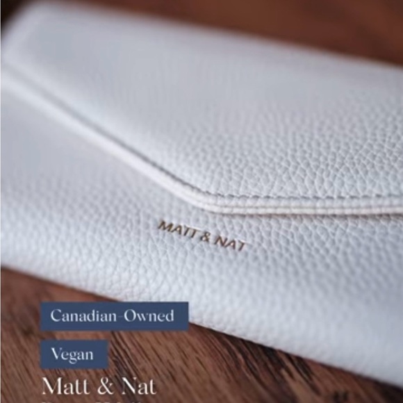 Matt & Nat Handbags - Matt & Nat Raye Vegan Wallet